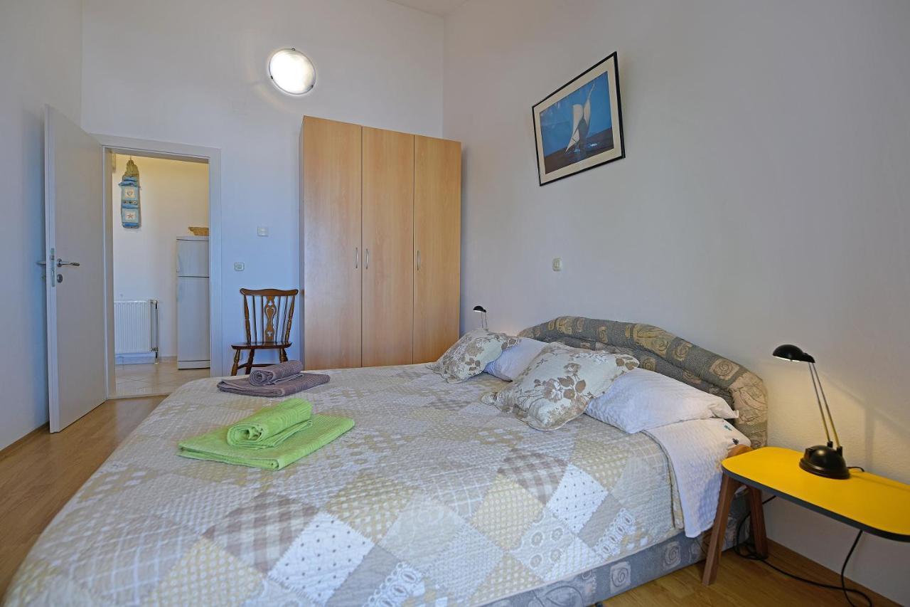 Apartments Biba Hvar フヴァル エクステリア 写真