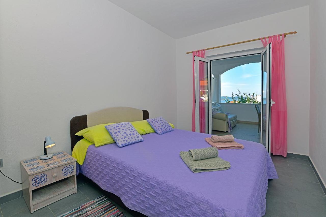 Apartments Biba Hvar フヴァル エクステリア 写真