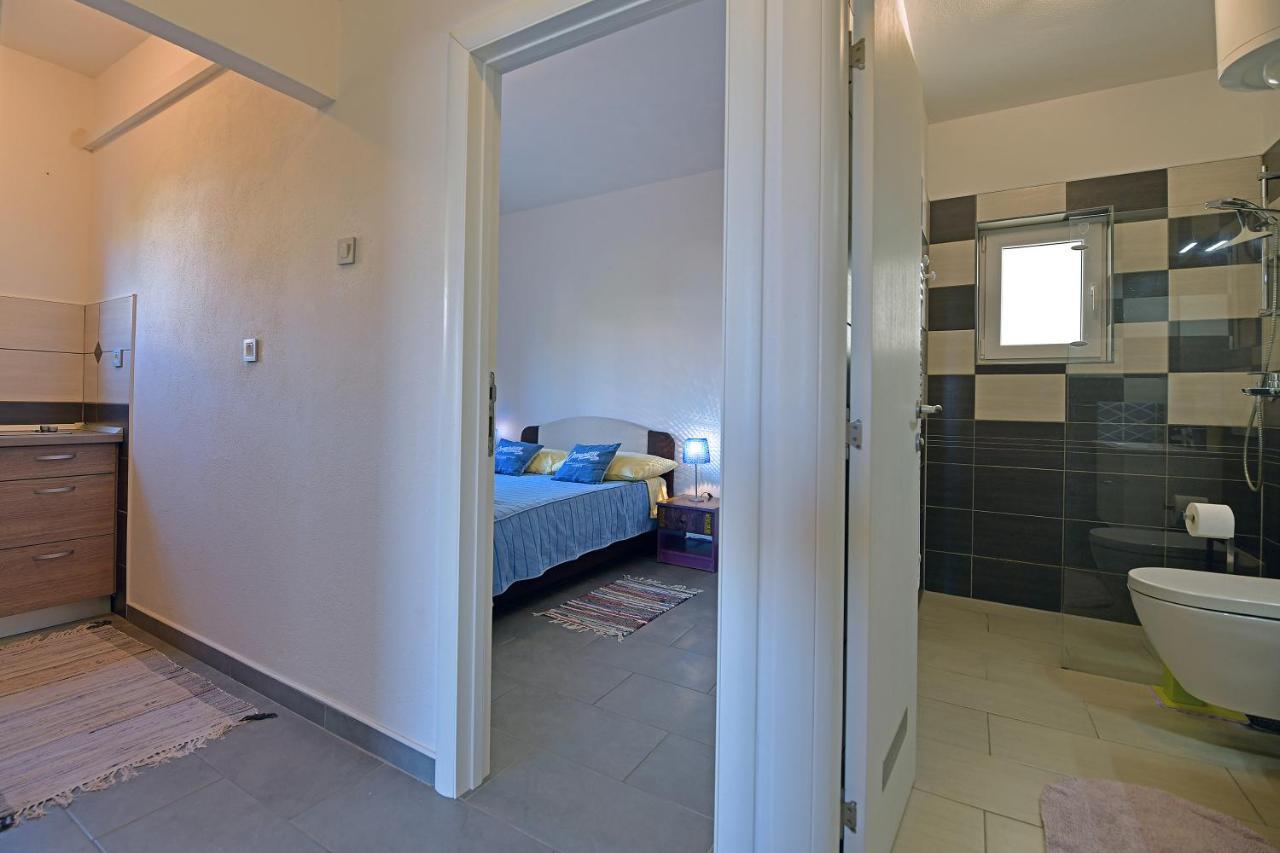 Apartments Biba Hvar フヴァル エクステリア 写真