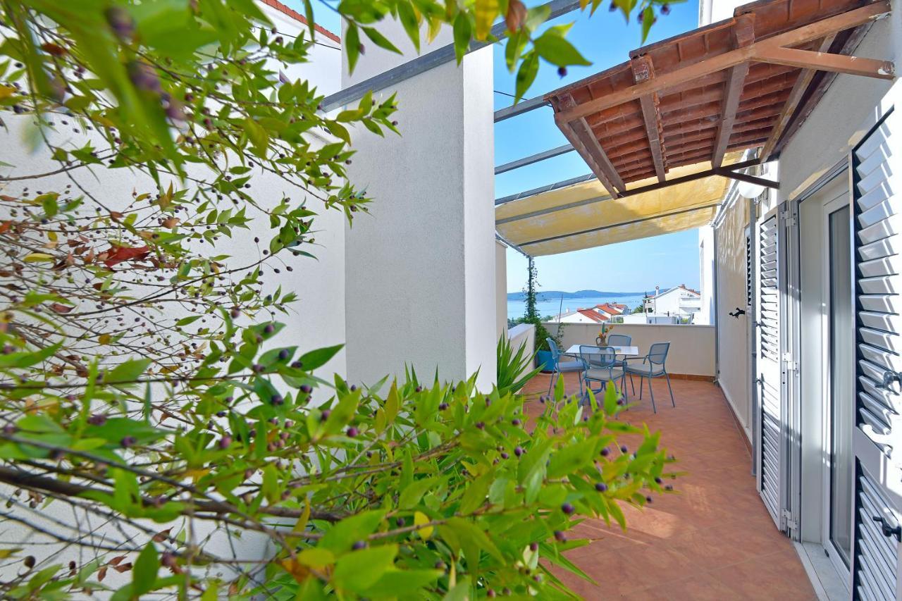 Apartments Biba Hvar フヴァル エクステリア 写真