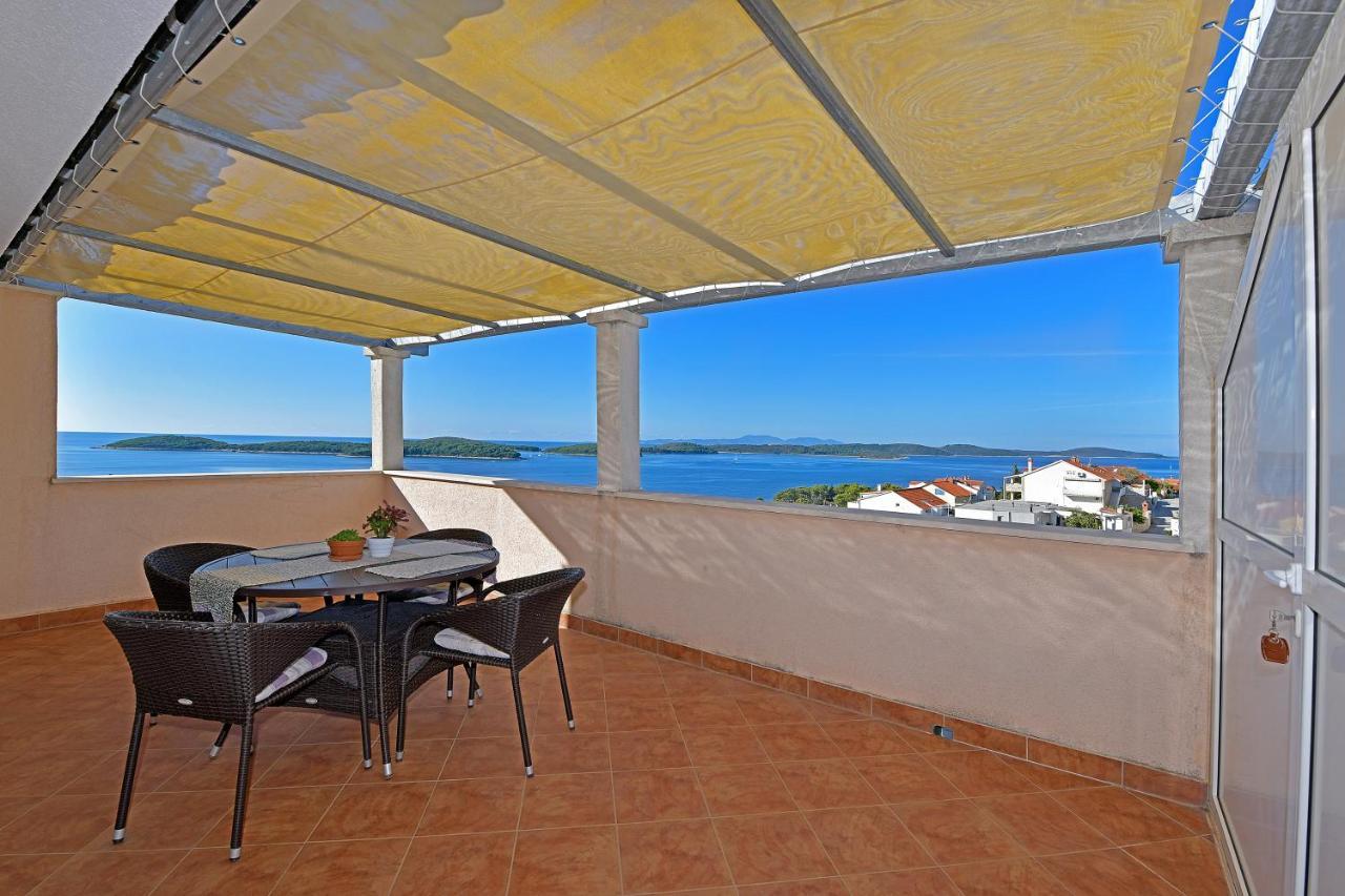Apartments Biba Hvar フヴァル エクステリア 写真